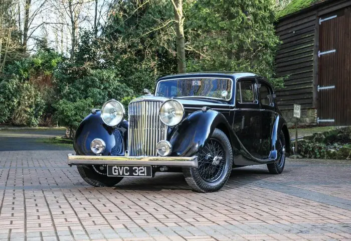 1948-Jaguar-MkIV.3_5602f7e5b36fba54d042375762a16a2e
